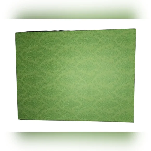 Gucci Empty Magnetic Closure Box, 14-1/4"L x 11"W x 7"D - Picture 3 of 12